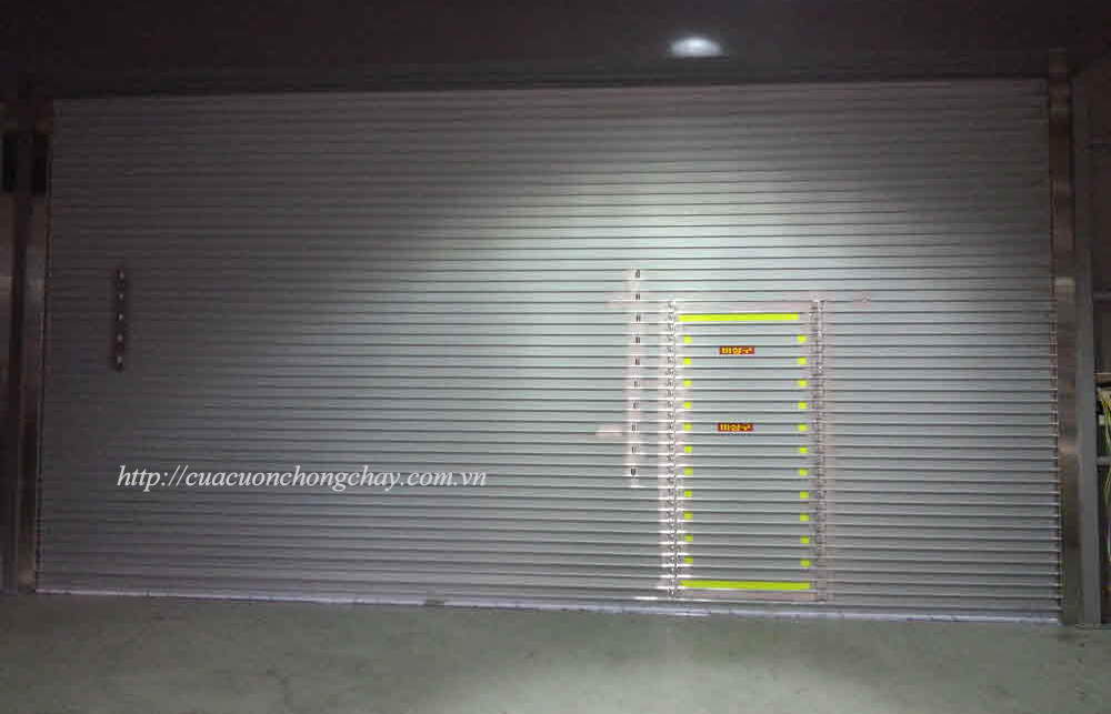Rolling fire doors, factory fire prevention